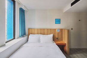 The Blue By Just Inn