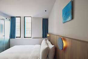 The Blue By Just Inn