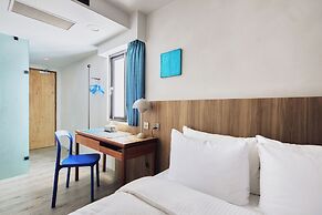 The Blue By Just Inn