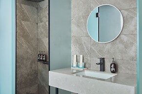 The Blue By Just Inn