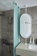 The Blue By Just Inn