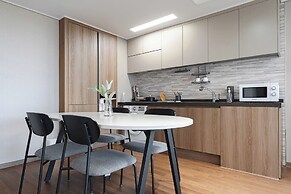 Urbanstay Sokcho Beach AB