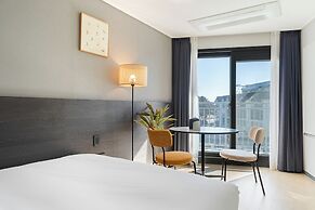 Urbanstay Sokcho Beach AB