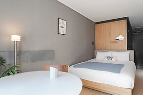 Urbanstay Sokcho Beach AB