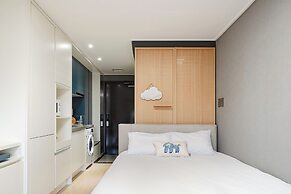 Urbanstay Sokcho Beach AB