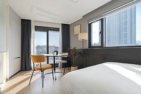 Urbanstay Sokcho Beach AB