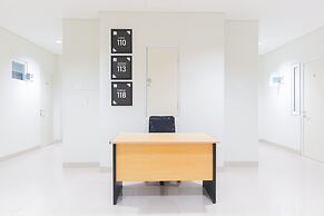 OYO Life 1830 Mandala Residence