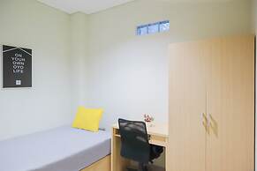 OYO Life 1830 Mandala Residence