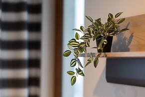 Lazurowa Warsaw & Parking by Renters