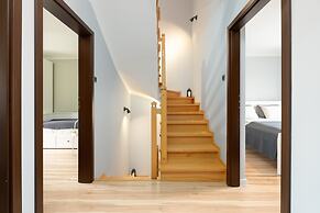 Dom Sianowska Poznań by Renters