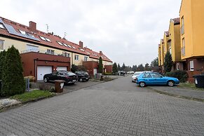 Dom Sianowska Poznań by Renters