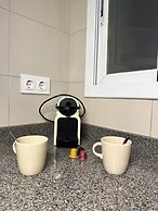 Anais Apartments by gaiarooms