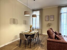 Anais Apartments by gaiarooms