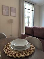 Anais Apartments by gaiarooms