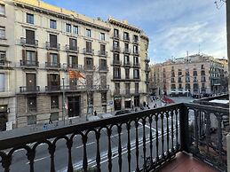 Anais Apartments by gaiarooms