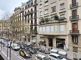 Anais Apartments by gaiarooms