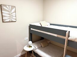 Anais Apartments by gaiarooms