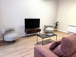 Anais Apartments by gaiarooms