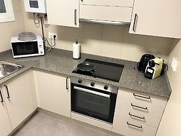 Anais Apartments by gaiarooms