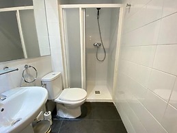 Liceu Apartments by gaiarooms