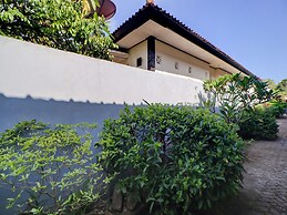 OYO Life 92838 Kost Ibu Surya