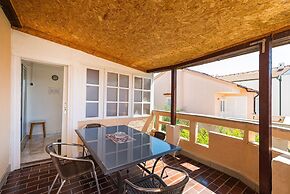 Ivica two Bedroom Apartment B, Novalja