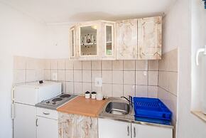 Ivica two Bedroom Apartment B, Novalja