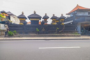 OYO Life 92852 Singgah Hotel Legian