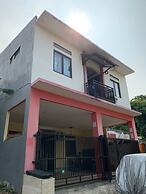 OYO Life 92779 Kost Arjuna