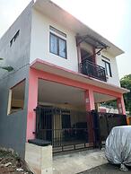 OYO Life 92779 Kost Arjuna