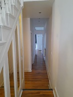 Rayans Lodge Startford