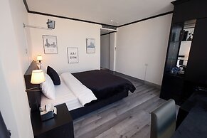 Atlantis Apartment Nguyen Thai Hoc