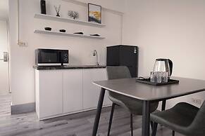 Atlantis Apartment Nguyen Thai Hoc