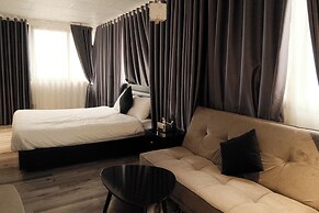 Atlantis Apartment Nguyen Thai Hoc