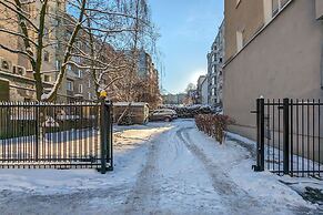 Władysława IV Studio Gdynia by Renters