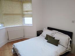 Charming 2-bed Apartment in London