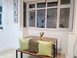 Charming 2-bed Apartment in London