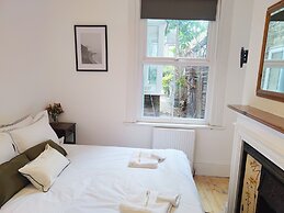 Charming 2-bed Apartment in London