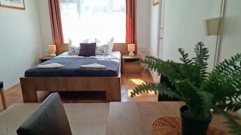 BlackSheep Budapest Smart Rooms