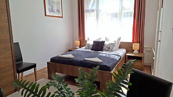 BlackSheep Budapest Smart Rooms