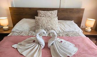 BlackSheep Budapest Smart Rooms