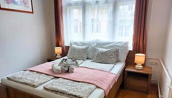 BlackSheep Budapest Smart Rooms