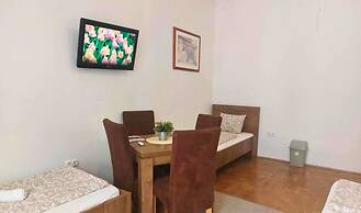 BlackSheep Budapest Smart Rooms