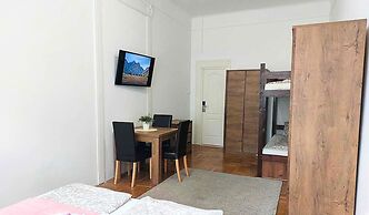 BlackSheep Budapest Smart Rooms