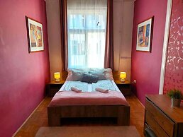 BlackSheep Budapest Smart Rooms