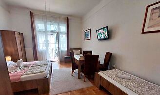 BlackSheep Budapest Smart Rooms