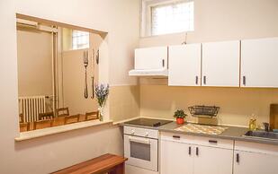 BlackSheep Budapest Smart Rooms