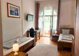 BlackSheep Budapest Smart Rooms