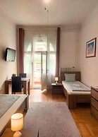 BlackSheep Budapest Smart Rooms