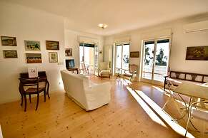 Panorama Apartment in Ospedaletti by Wonderful Italy